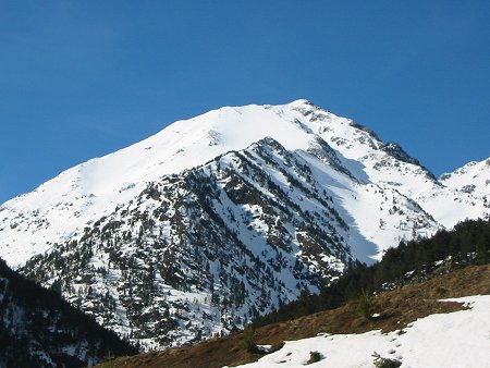 Le pic de Comapedrosa, point culminant d'Andorre: 2942 metres